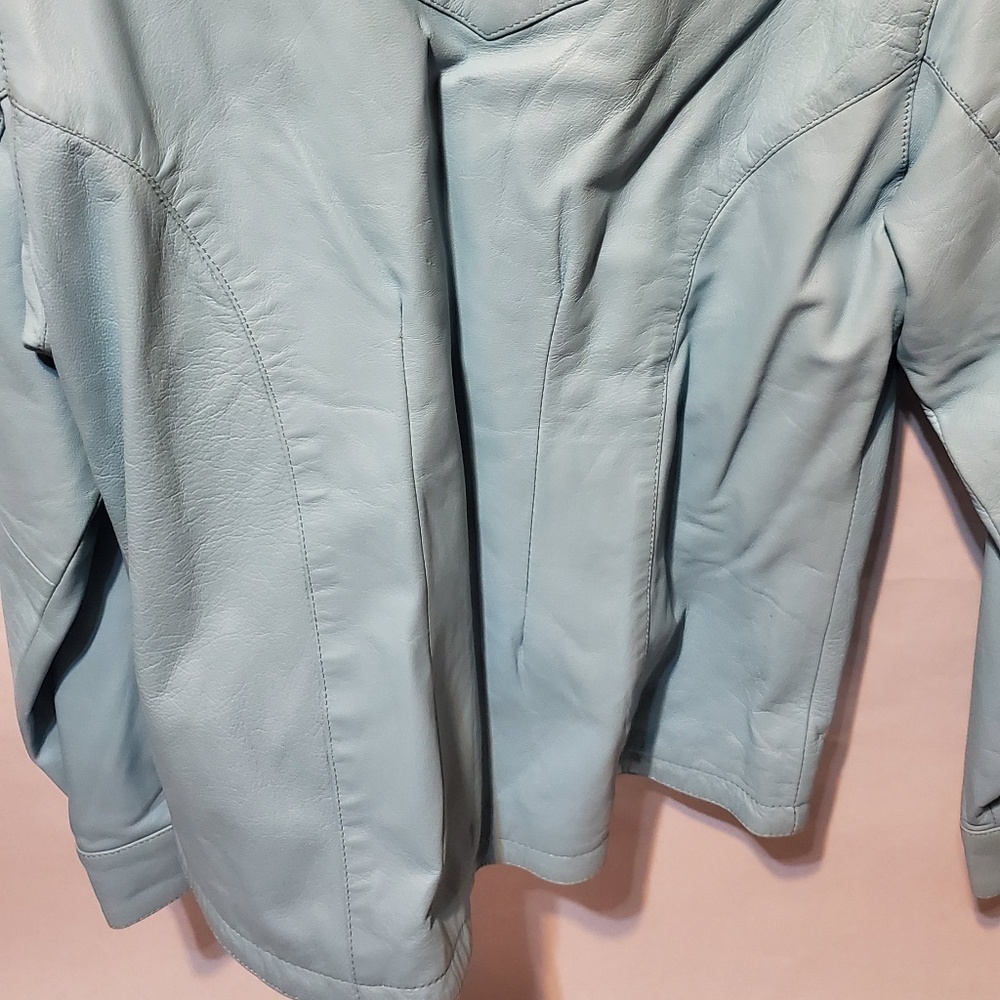 Leather Jacket - Picture 4 of 7